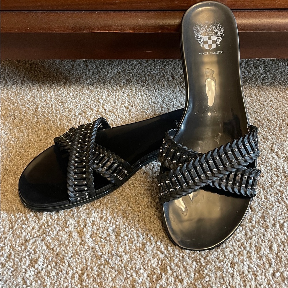 Vince Camuto jelly slides